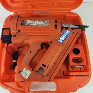 lot 89 image: Paslode Model IMCT Cordless Utility Framing Nailer 900420RD Charger And Hard Case NO BATTERY