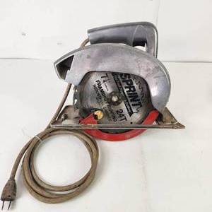 lot 105 image: Shopmate Industrial 7 Saw Model 1870 Type 1 Tested Works