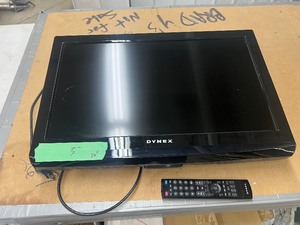 lot 5 image: 26 DYNEX TVDVD PLAYER W REMOTE