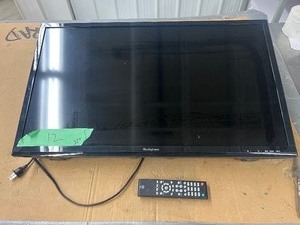 lot 12 image: 32 WESTINGHOUSE TV W REMOTE