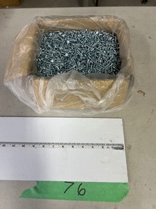 lot 76 image: 16LBS #6 X 1 SQUARE #1 FLAT HD WS ZC SCREW