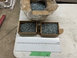 lot 77 image: 45LBS 8-32 X 1-14 COMBINATION SLOTPHILLIPS TRUSS FT MS ZINC