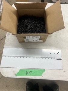 lot 107 image: 20LBS 6-9 X 1-12 SQUARE DRIVE PAN HEAD T-17 WS BLACK OXIDE