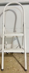 lot 118A image: White Step Ladder
