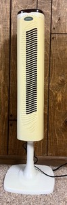 lot 143 image: Fan Haier Floor Model FTM140GG  Voltage 120V-60Hz