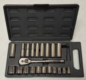 PM Popular Mechanics  Socket Set - Chrome - Metric