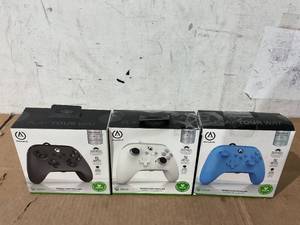 lot 250 image: LOT OF 3 PowerA Wired Controller