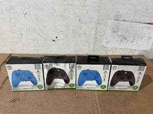 lot 253 image: LOT OF 4 PowerA Wired Controller