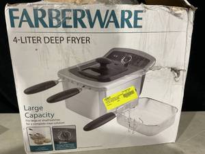 lot 373 image: Farberware 4L Deep Fryer, Stainless Steel, Electric, Model 201639
