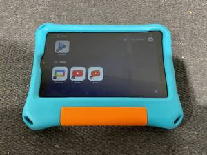 lot 143 image: Onn. 8 Kids Tablet, 32GB, (2024 Model)