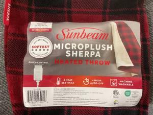 lot 158 image: Sunbeam Microplush Sherpa Heated Throw, 50 x 60