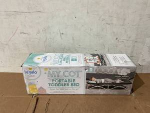 lot 300 image: Regalo Portable My Cot, Toddler Cot, Ages 2 to 5 Years