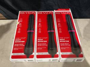 lot 401 image: LOT OF 3 Revlon One-Step 1-12 Root Booster Round Hair Dryer
