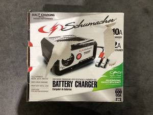 lot 674 image: Schumacher SC1282 10-Amp 12V Fully Automatic Battery Charger and Maintainer