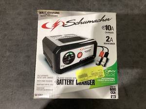 lot 680 image: Schumacher SC1282 10-Amp 12V Fully Automatic Battery Charger and Maintainer