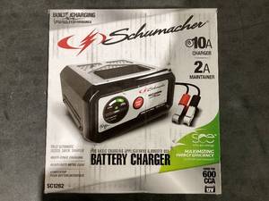 lot 682 image: Schumacher SC1282 10-Amp 12V Fully Automatic Battery Charger and Maintainer