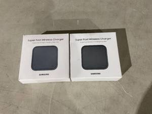 lot 438 image: LOT OF 2 Samsung 15W Wireless Charger, Portable Charger w USB Type C Included