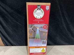lot 452 image: Members Mark 12 Multicolor Lightshow Tree