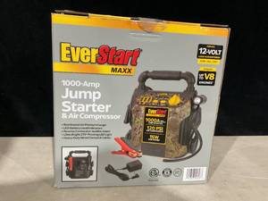 lot 467 image: EverStart Maxx 1000 Peak Amp Camo Jump Starter, 120 PSI Compressor, Pivoting LED Light, 3 USB Ports