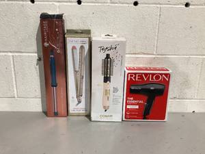 lot 586 image: LOT OF 4 Hair Styling Tools