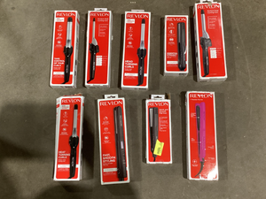 lot 735 image: LOT of 9 Revlon Hair Tools