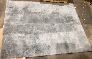 lot 335 image: 8x11 Grey Fur Area Rug