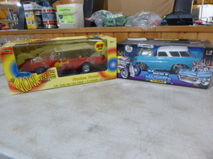 2 Die-Cast Cars