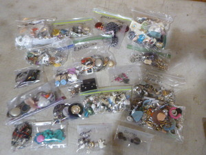 Lot of Earrings