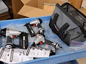 lot 1 image: Porter-Cable Air 3-Gun Pneumatic Kit - 16GA Finish Nailer FN250C, 18GA Brad Nailer BN138, 1 18GA Narrow Crown Stapler NS100B with Carry Bag
