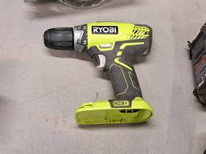 lot 10 image: Ryobi 12-drive 18V Drill 208B