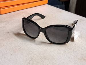 lot 68 image: Prada Heritage Womens Polarized Sunglasses OPR32PS (New )