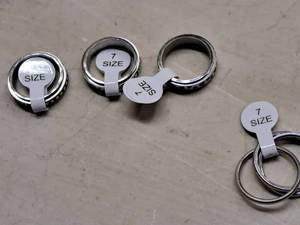 lot 95 image: Lot of (4) Size 7 Womens Rings