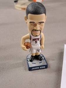 lot 119 image: Jason Kidd #5 Nets Basketball theme Bobblehead Collectible Figurine