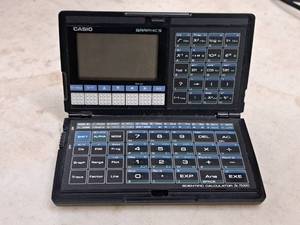 lot 138 image: Casio Graphics Scientific Calculator fx-7500G