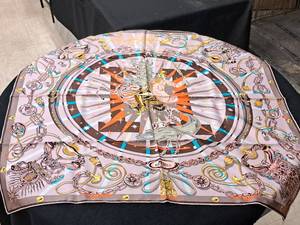 lot 66 image: Hermes (Paris) Marquis De Lafayette Womens Designer Scarf with Box