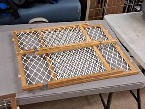 lot 258 image: North States Pressure Mounted Gate