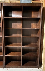 lot 43 image: Beautiful Double Bookcase