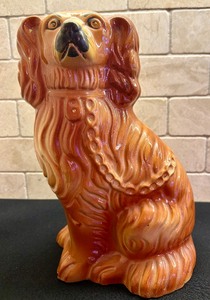 lot 95 image: Vintage Staffordshire Spaniel Figurine