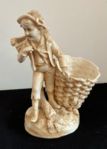lot 128 image: Antique RW Rudolstadt Straus & Shne Victorian Boy Figurine