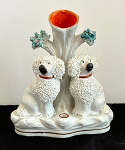 lot 183 image: Vintage White Staffordshire Dog Motif Vase