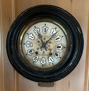 lot 21 image: Vintage Juan Gomez Sebastian Wall Clock