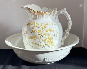 lot 245 image: John Maddock & Sons Vintage Pitcher with Bowl  Vintage John Maddock & Sons Washstand Set