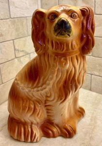 lot 238 image: Vintage Staffordshire Ware Pottery Spaniel Dog