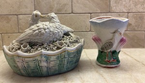 lot 239 image: Pretty Vintage Pottery Vase and Birds in Nest Trinket Dish