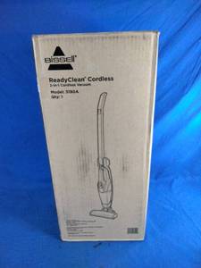 lot 28 image: Bissell ReadyClean Cordless 10.8V Stick Vacuum