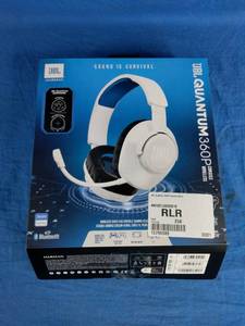 lot 3 image: JBL Quantum 360P Console Wireless Over-the-Ear Gaming Headset for PlayStation