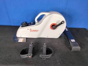 lot 47 image: Sunny Health and Fitness Under Desk Magnetic Cycle