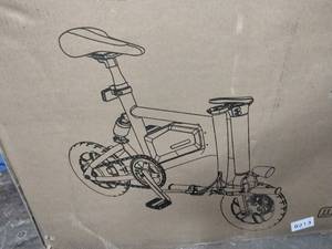 lot 70 image: GlareWheel EB-X5 Unisex 36V Folding Electric Bike - Black