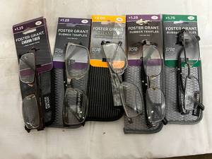 5 Pairs of Foster Grant Reading Glasses