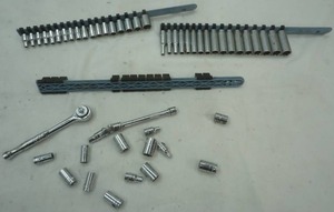 lot 105 image: ratchets and sockets lot